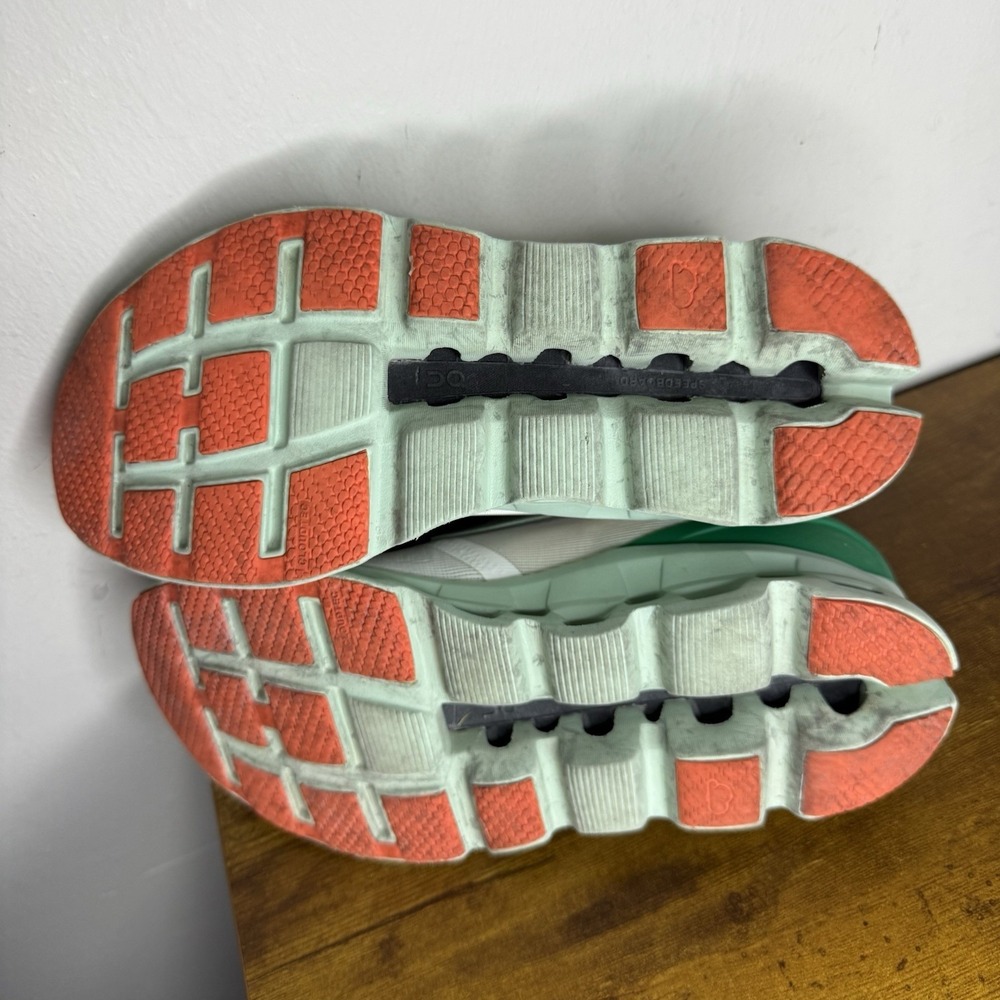 On Cloud Cloudstratus Running Shoes Women's Size 9 White - Picture 5 of 8